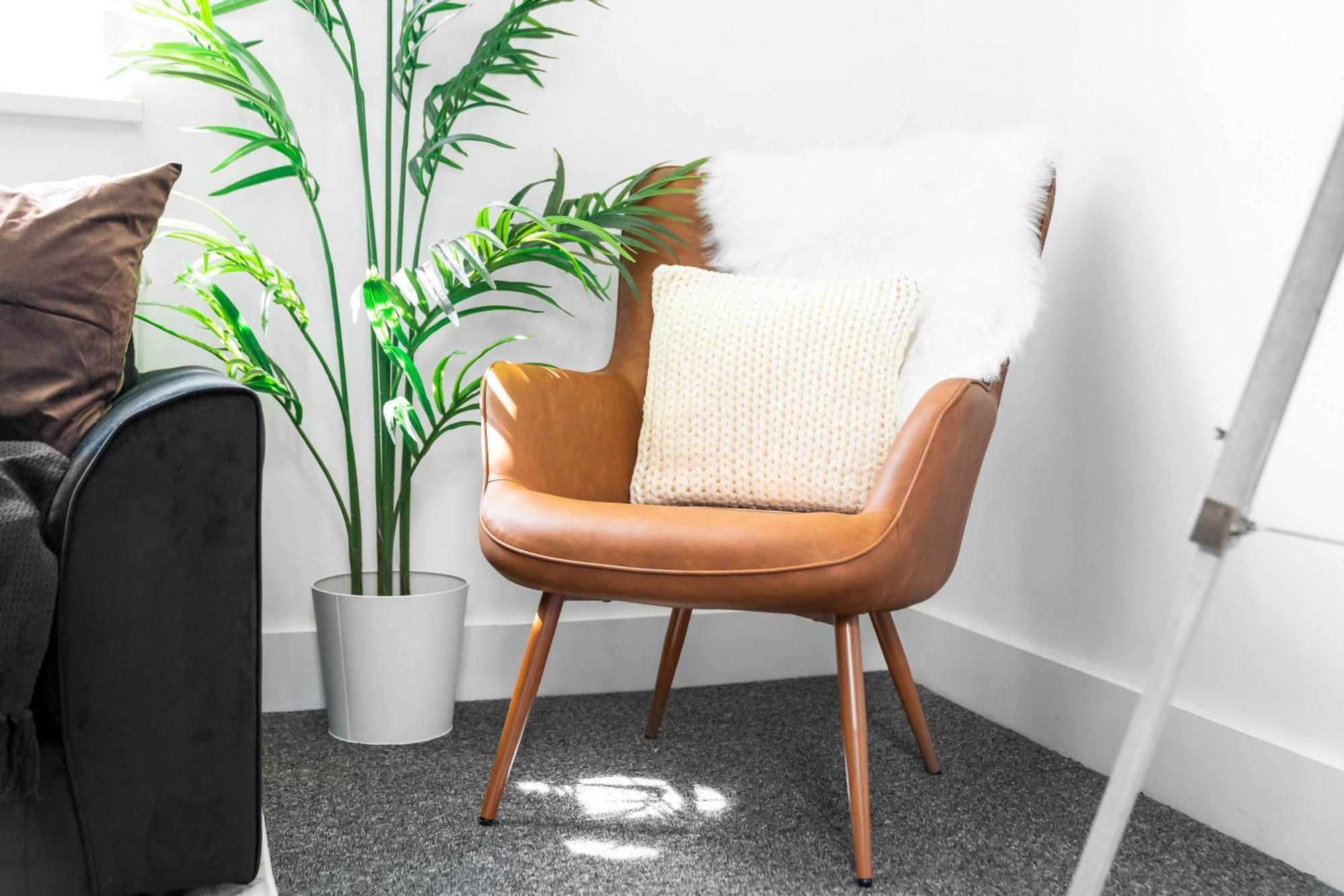 Luxe Apartment - Rowley Regis - Parking - Top Rated - Netflix - Wifi - 49Bg Cradley Heath Eksteriør bilde